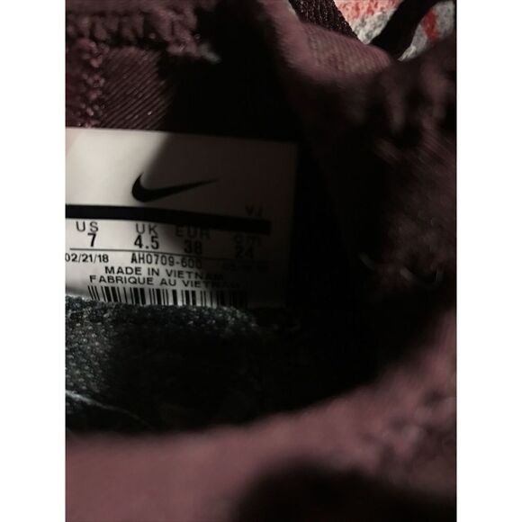 Nike FREE TR 8 PRINT‎ Sneakers CrossTraining Shoe  Women's Size 7 BURGUNDY - Picture 7 of 8